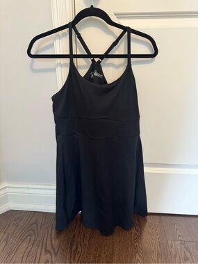Black Strappy Women’s Active Dress